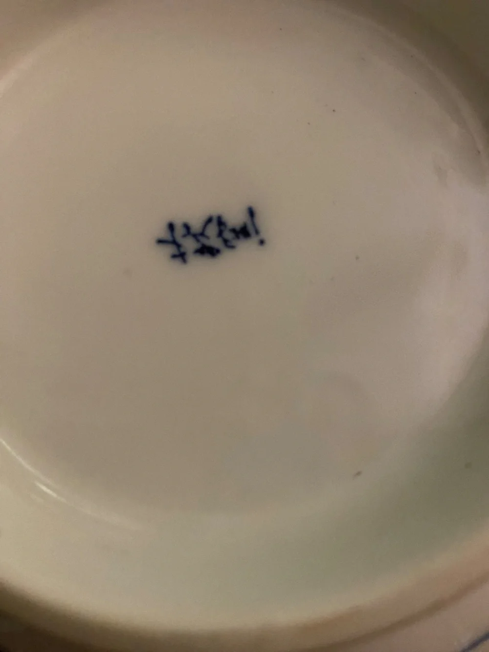 Japanese porcelain bowl beautiful floral with scalloped rim.